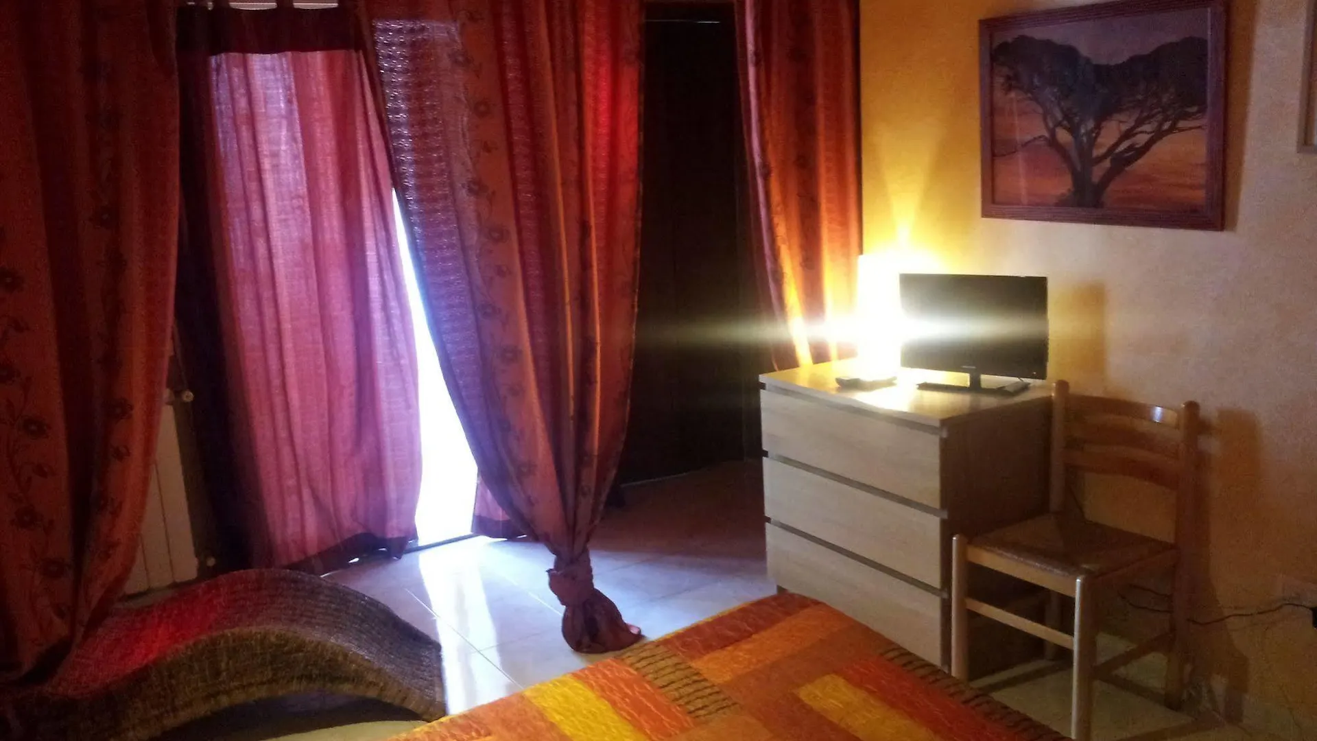 B&B Triskèles Giardini-Naxos Couette-café