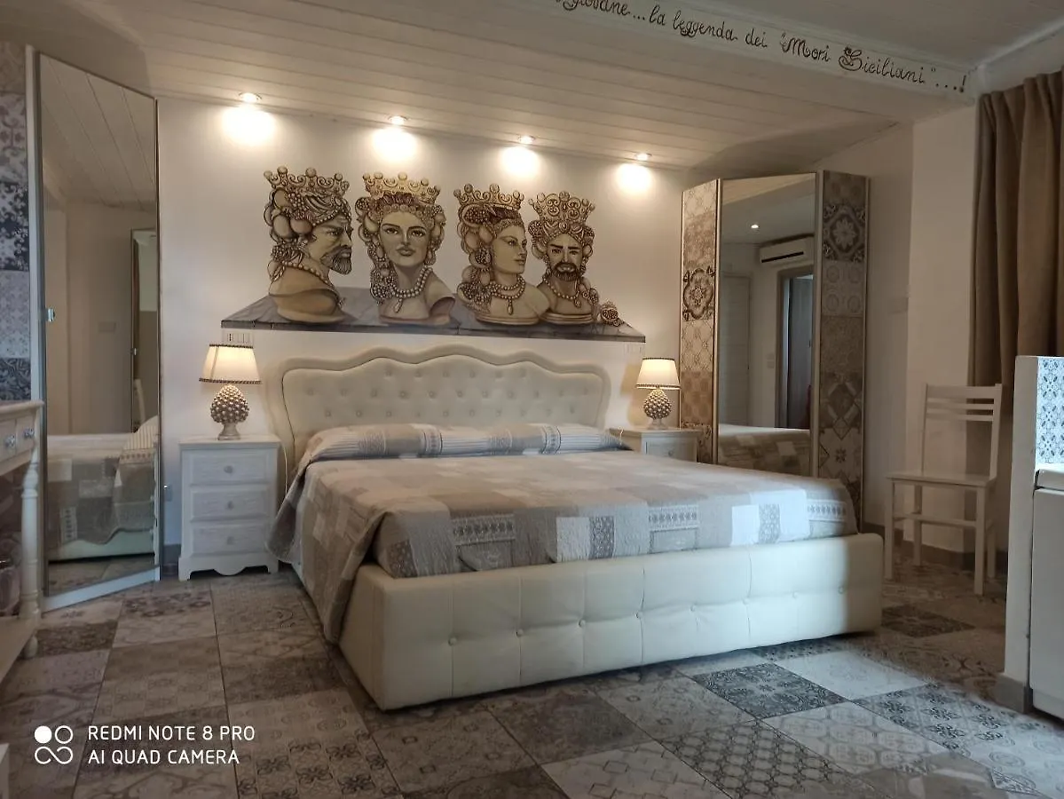 Couette-café B&B Triskèles Giardini-Naxos