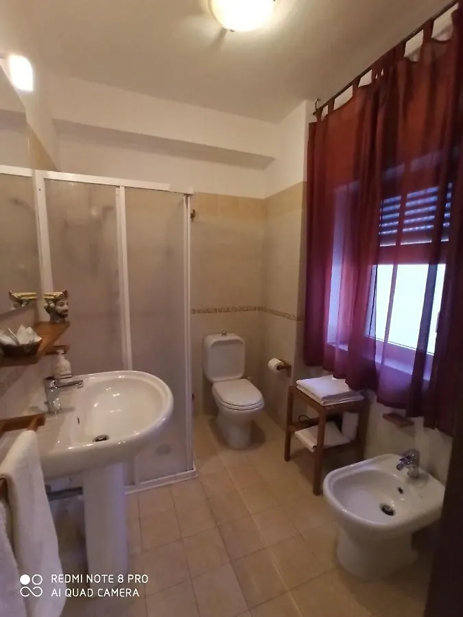 B&B Triskèles Giardini-Naxos Couette-café