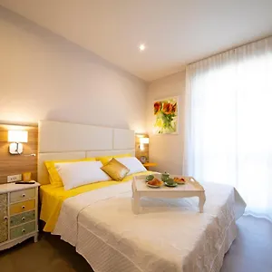 La Rocchetta 3* Padenghe sul Garda