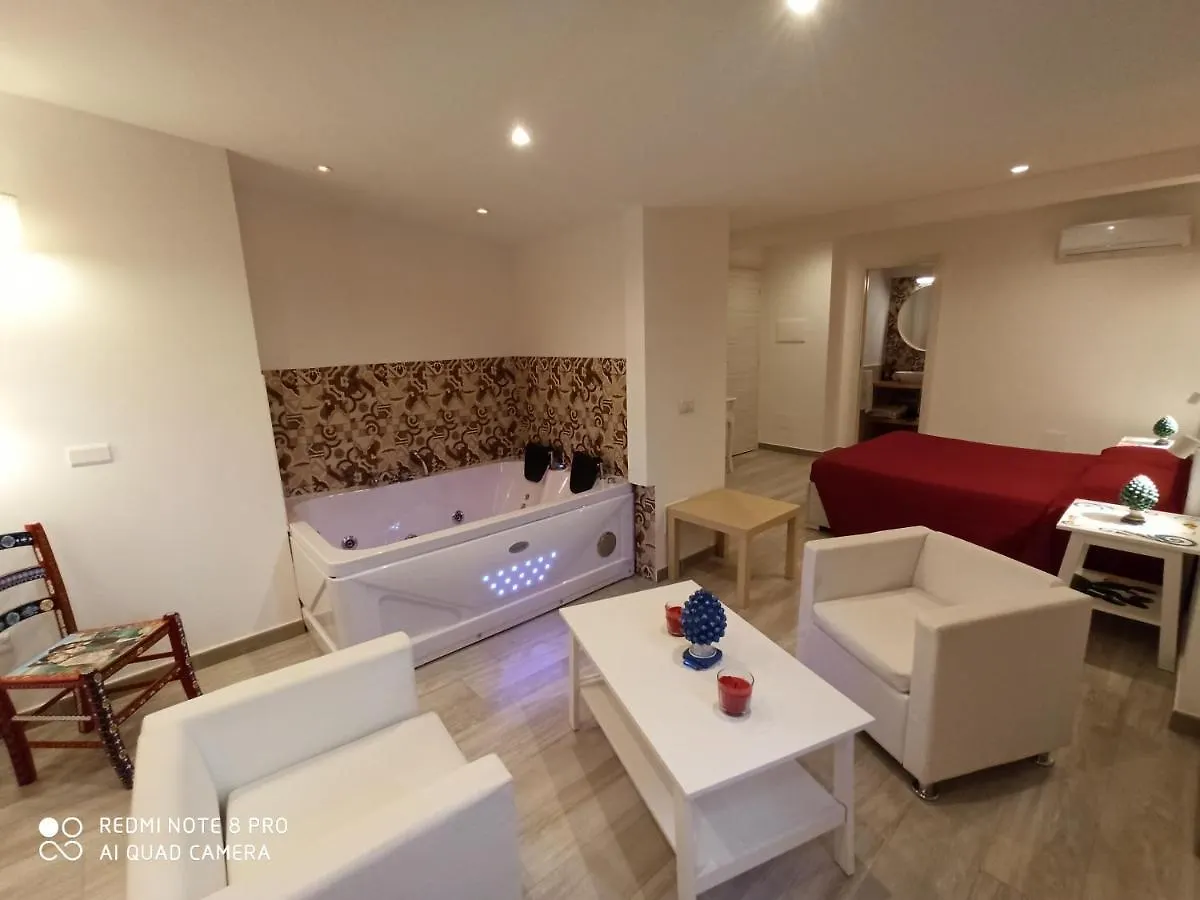 Bed & Breakfast B&B Triskeles Giardini Naxos